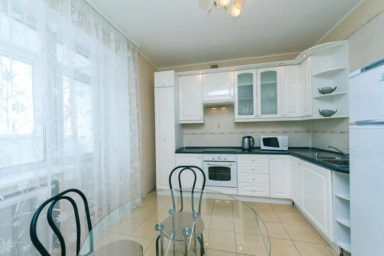Apartment Poznyaky-Bazhana Kiev 0*,  Oekraïne